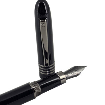 MONTEVERDE MOUNTAINS OF THE WORLD BLACK FP M